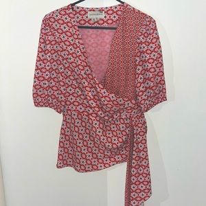 SACHIN & BABI Floral Faux Wrap Top